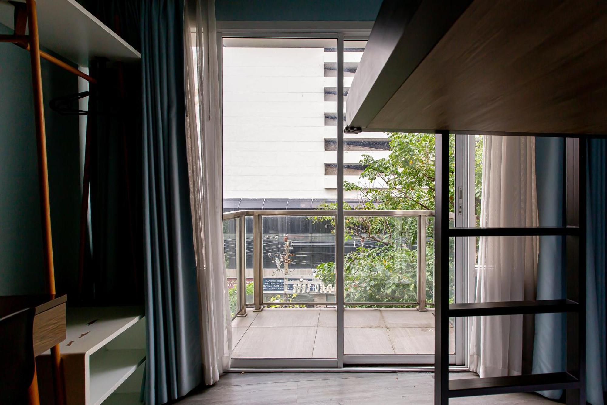 Simply Sleep Hostel Bangkok Exterior foto